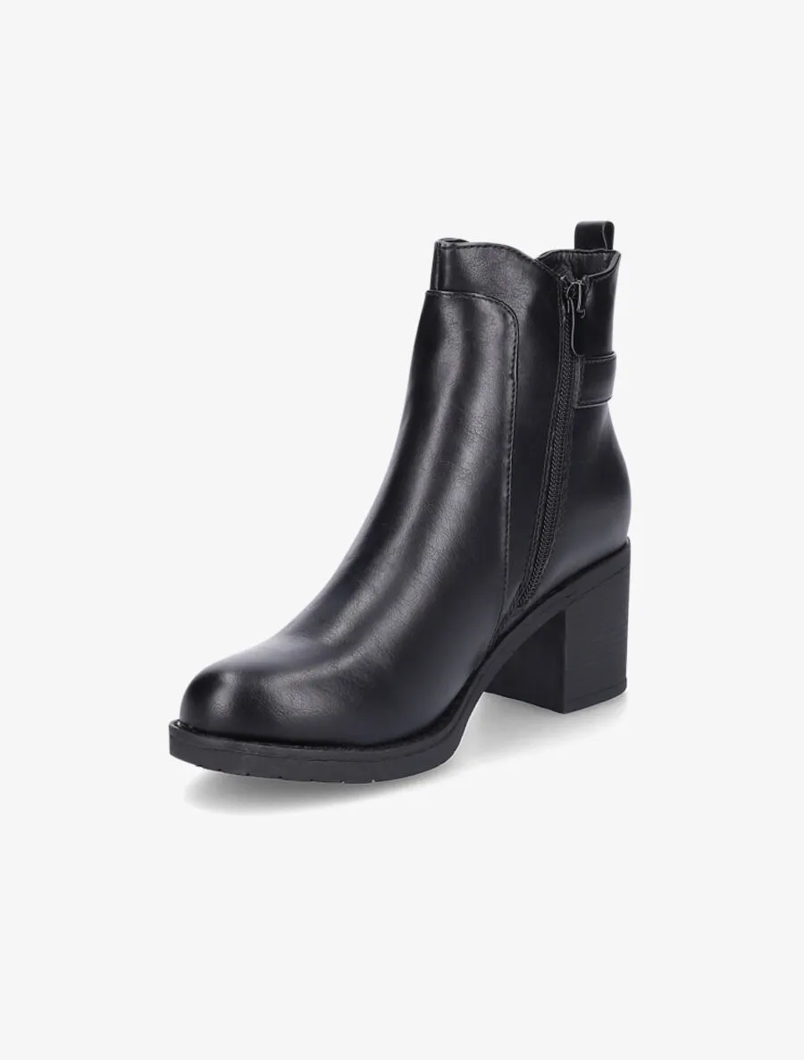 Bottines à talon et boucle