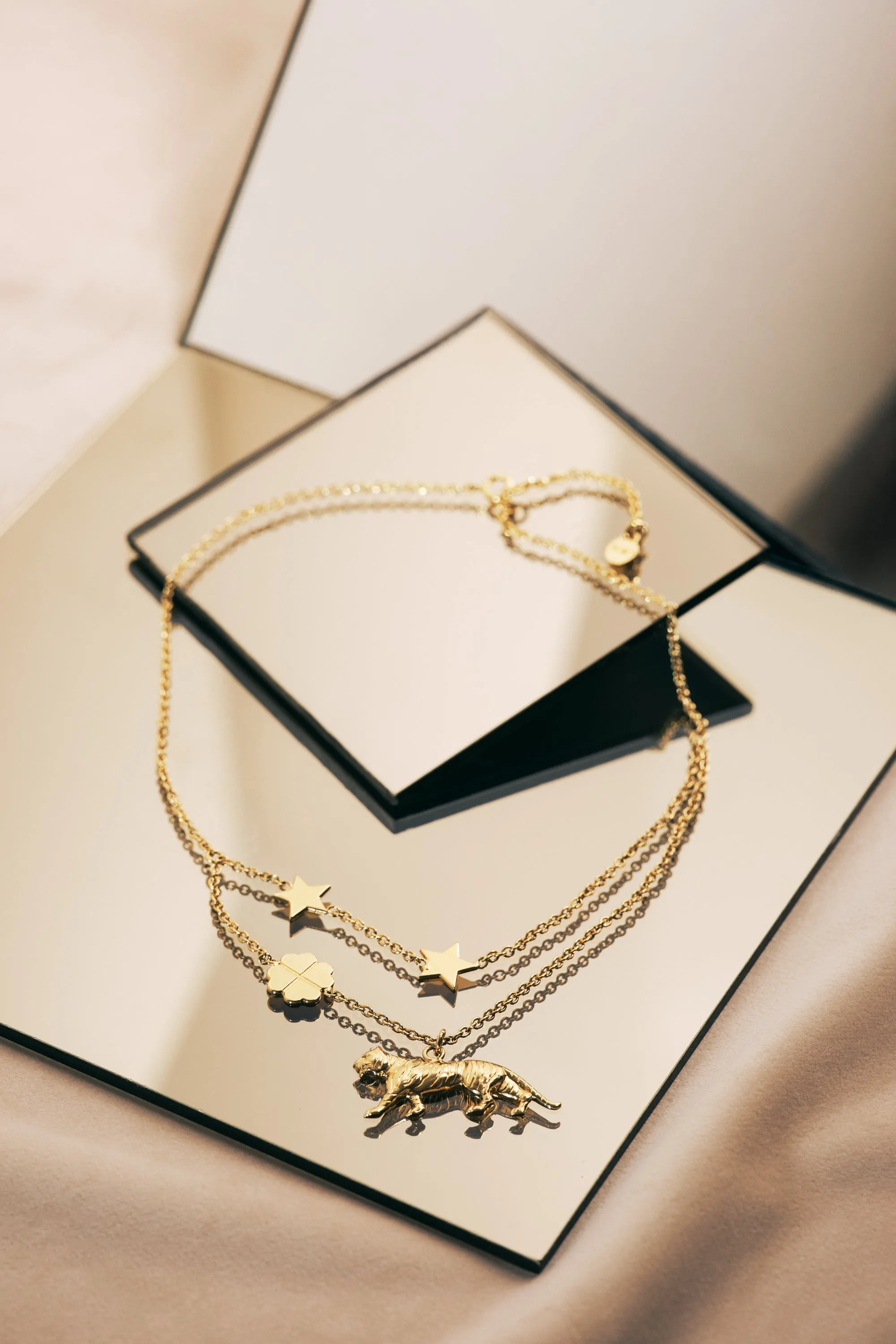 Collier Clothilde tigre doré