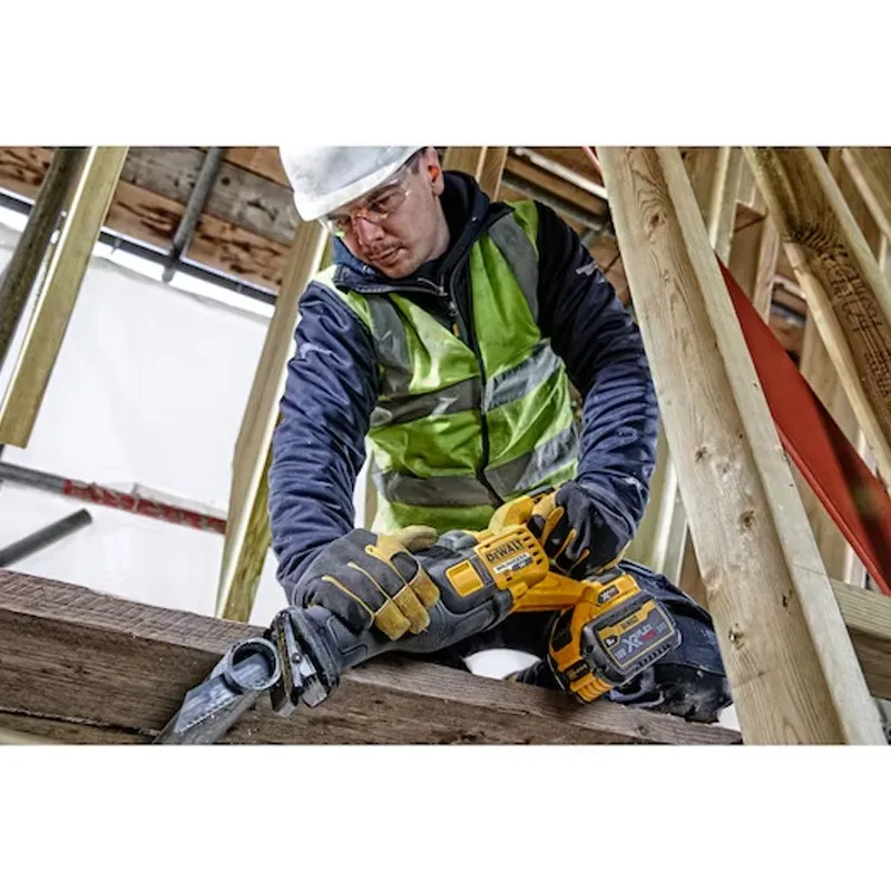 Scie sabre 54V XR FLEXVOLT DCS389NT DeWalt
